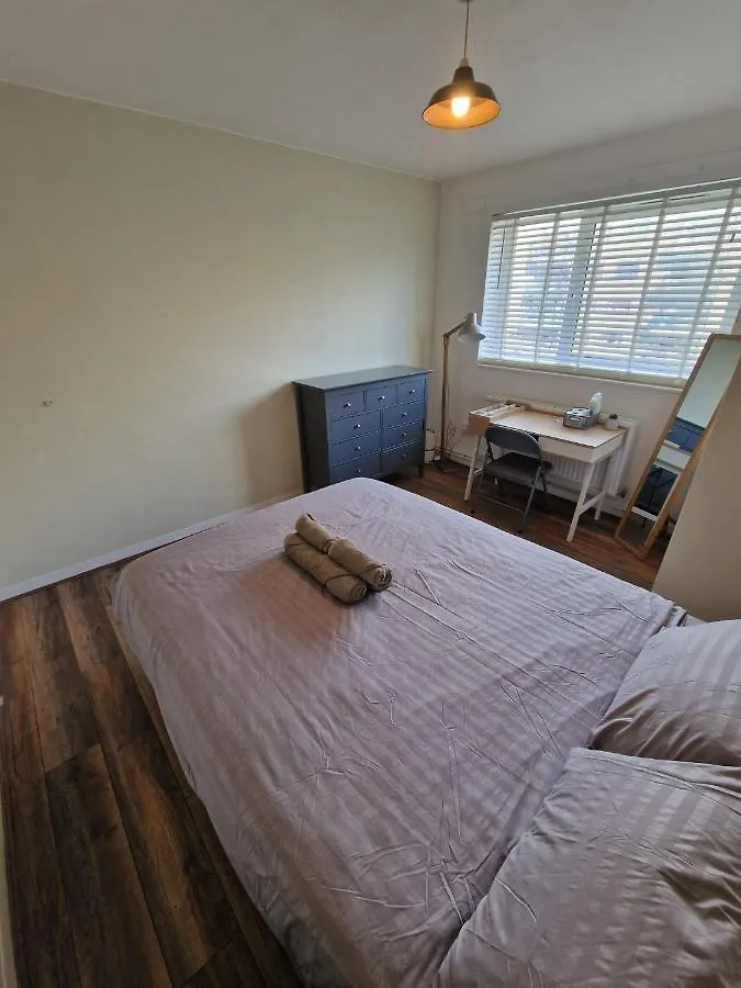 Cozy Room - Only Room London